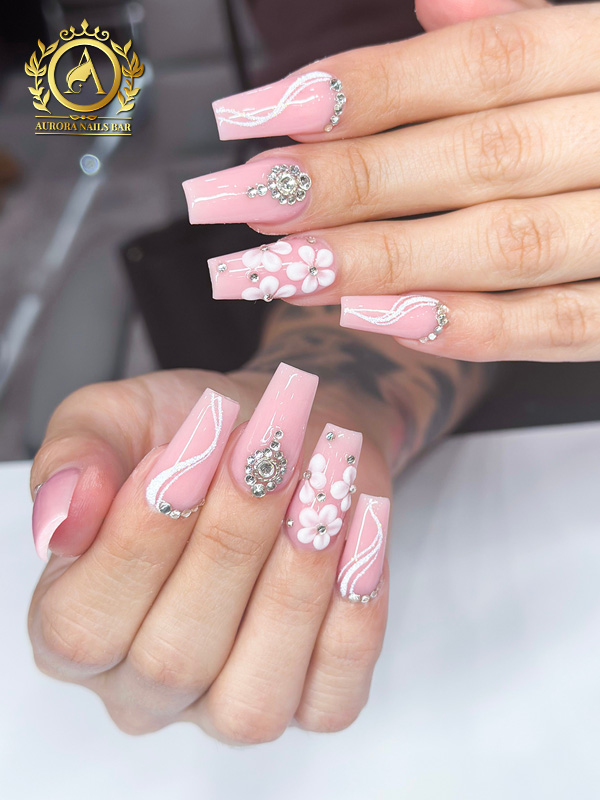 Aurora Nails Bar